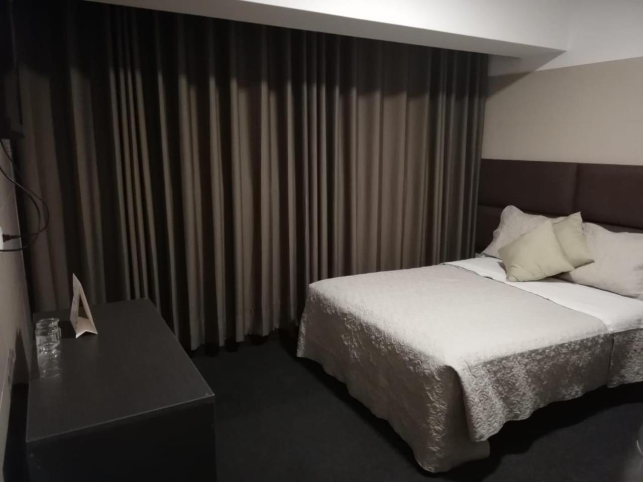 Hotel Lima City Esterno foto