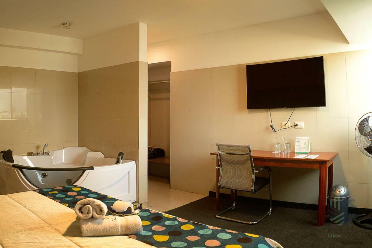 Hotel Lima City Esterno foto